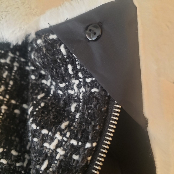 Forever 21 Crop Jacket - Picture 7 of 9